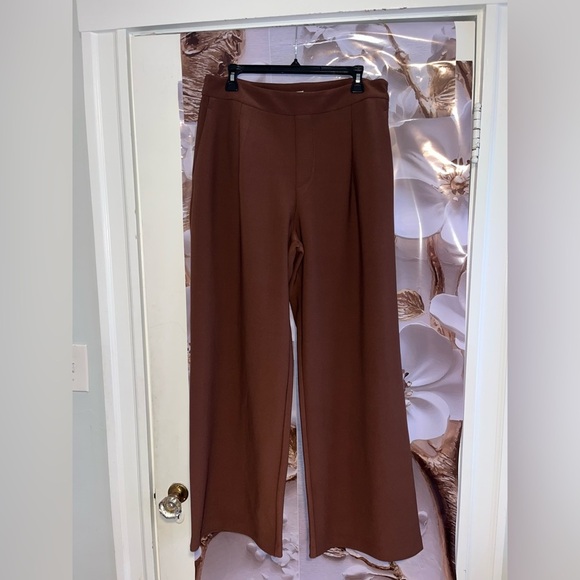 NWT ZARA 2025 collection wide leg crepe pants size L 
🚨FIRM FIRM NO DISCOUNT - Picture 5 of 14